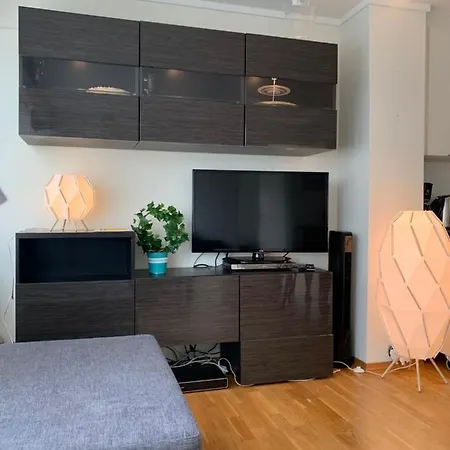 Apartment Moderne Leilighet I Barnevennlig Omrade Sentralt *