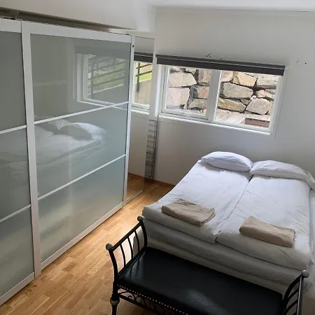 Moderne Leilighet I Barnevennlig Omrade Sentralt Lägenhet *